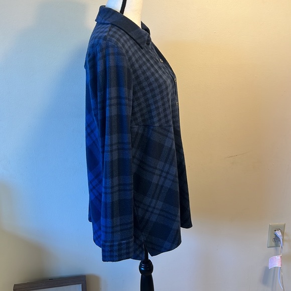 Soft Surrounding flannel button up shirt - Picture 3 of 8